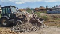 В городе продолжается подсыпка грунтовых дорог
