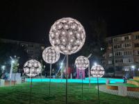 В благоустроенных по нацпроекту скверах отметили 465 лет Астрахани