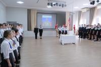 В гимназии № 1 открыли Парту Героя