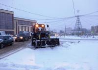 Около 500 человек задействовано на уборке снега в Астрахани