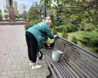 Около 30 тысяч единиц цветочной рассады уже высадили в парках и скверах города