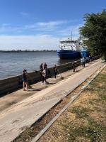 В Астрахани на площади Ленина привели в порядок цветники