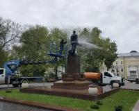 Около 30 тысяч единиц цветочной рассады уже высадили в парках и скверах города
