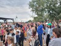 В благоустроенных по нацпроекту скверах отметили 465 лет Астрахани