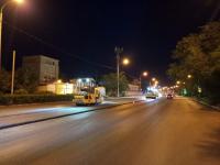На ул. Б. Хмельницкого укладывают верхний слой асфальта