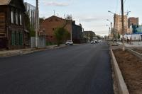 На улице Бакинской уложили первый слой асфальта 