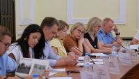 В Астрахани обсудили готовность школ к новому учебному году