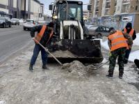 За три дня с астраханских дорог и тротуаров вывезли более 270 тонн снега