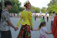 Почти тысяча астраханцев собрались в «Хоровод единства»