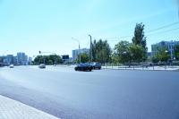 В Астрахани дорожная техника вышла на центральные улицы