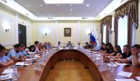 В Астрахани обсудили готовность школ к новому учебному году