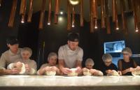 Олег Полумордвинов исполнил желания девяти юных астраханцев