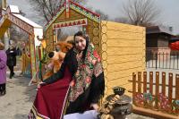 В Астрахани традиционным сожжением чучела завершилось празднование Широкой Масленицы