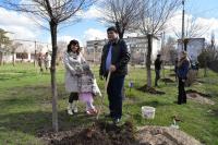 Высадка деревьев и масштабная уборка – Астрахань встречает весну