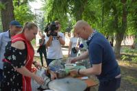 Более трех тысяч астраханцев отметили День рыбака в парке «XX лет Октября»