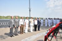 Морской парад в Санкт-Петербурге открыл корабль Каспийской флотилии