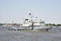 Морской парад в Санкт-Петербурге открыл корабль Каспийской флотилии