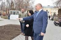 Цветы готовы к переезду из теплицы в городские парки и скверы