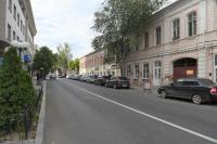 Администрация Астрахани обновила дорожное покрытие на улице Кирова