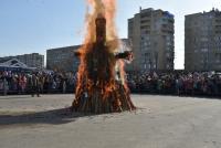 Тысячи астраханцев отметили Масленицу 