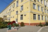 Школьные дворы преображаются