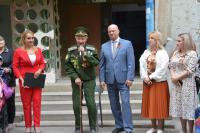 Глава Астрахани поздравил ветерана Великой Отечественной войны с Днем Победы