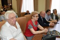 В преддверии Дня города чествуют ветеранов и почетных граждан