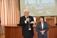 В преддверии Дня города чествуют ветеранов и почетных граждан