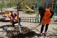 В Астрахани прошел общегородской субботник