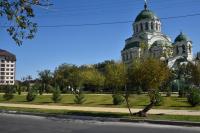 У храма святого Владимира обновили территорию