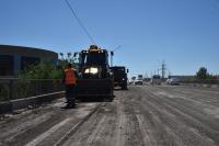 На подъездах к Старому мосту идут ремонтные работы