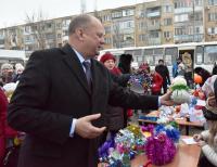 Новогодние торжества – в районах города