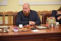 Олег Полумордвинов наградил астраханских волонтеров