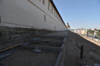 Городские власти преображают откосы астраханского Кремля