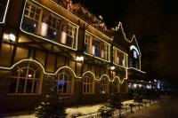 Олег Полумордвинов наградил победителей новогоднего конкурса