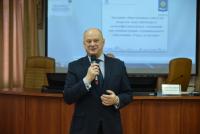 Олег Полумордвинов наградил представителей национальных сообществ