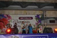 Цветочный фестиваль в Астрахани посетили более десяти тысяч человек