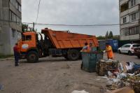 Регоператору с вывозом мусора помогают муниципальные предприятия
