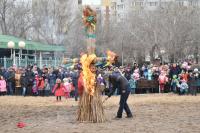 Зиму проводили с огоньком