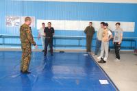 Городские власти проводят занятия для народных дружинников