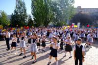 Для тысяч астраханских первоклашек прозвучал первый звонок