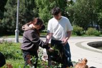 На улице Яблочкова покрасили лееерное ограждение