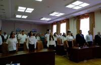 В День Государственного флага России юным астраханцам вручили паспорта