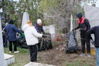 В Астрахани в очередной раз прошла акция «Очистим историческую память от мусора»