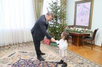 Глава Астрахани Игорь Редькин принял участие в «Елке желаний»