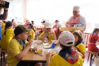 В Астрахани открыли 50 пришкольных лагерей