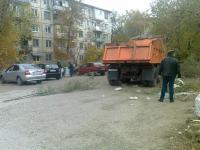 30.10.2015 года на территории Ленинского района по ул. Татищева состоялся "День чистоты".