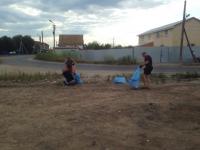 Коммунальным отделом администрации Ленинского района в период с 04.07.2016 по 08.07.2016 в рамках имеющихся полномочий организованы мероприятия по скосу сорной растительности и опиловке деревьев.