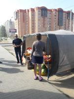 Проведены рейдовые мероприятия, направленные на выявление и ликвидацию несанкционированной торговли на территории микрорайона им. Бабаевского.