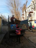 На территории района проведены рейдовые мероприятия в мкр. Казачий по ул. Космонавта Комарова, направленные на выявление и ликвидацию несанкционированной торговли